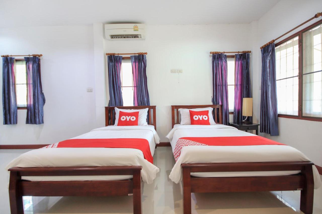 Hotel Oyo 75373 Chamil House Nai Harn Esterno foto