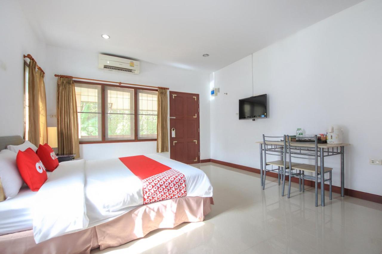 Hotel Oyo 75373 Chamil House Nai Harn Esterno foto