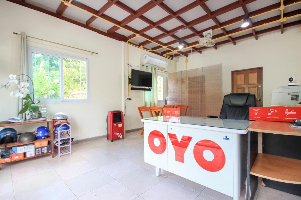Hotel Oyo 75373 Chamil House Nai Harn Esterno foto